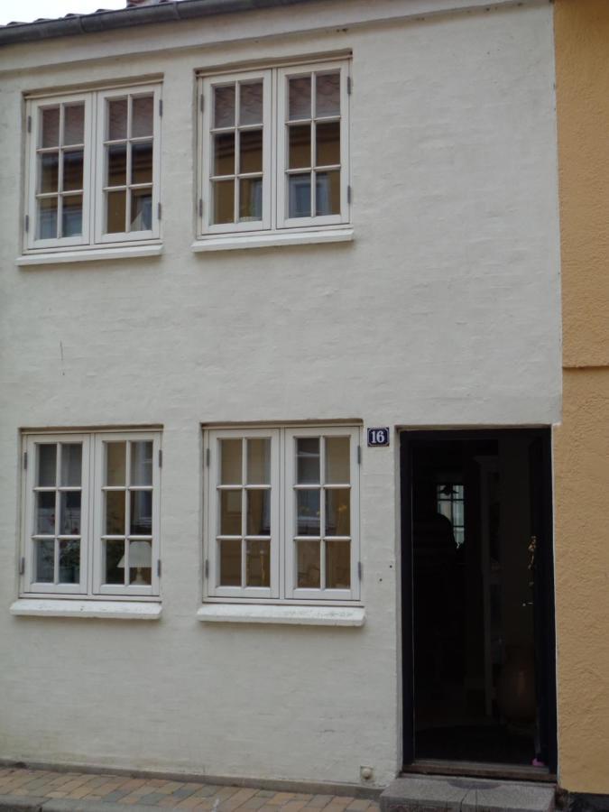 Dejligt Lille Byhus Faaborg Luaran gambar